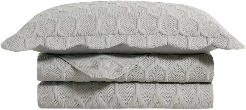 1752650740_Camesa-Colcha-Ilusion-Favo-Queen-240x260-cm-Concreto