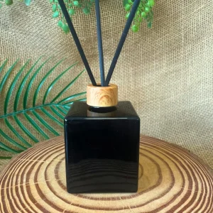 1759836659_Aromatizador-Difusor-Cube-Preto-250ml-1-Unidade-Preto-CMadeira